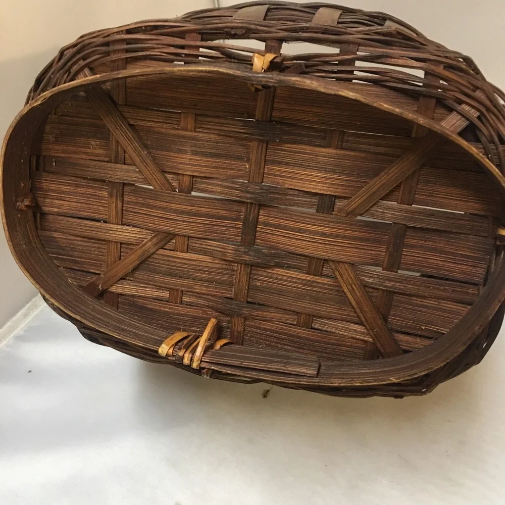 Woven Bamboo Basket Home Decor Brown Oval Footed Handle 9.5in Rustic Bohemian